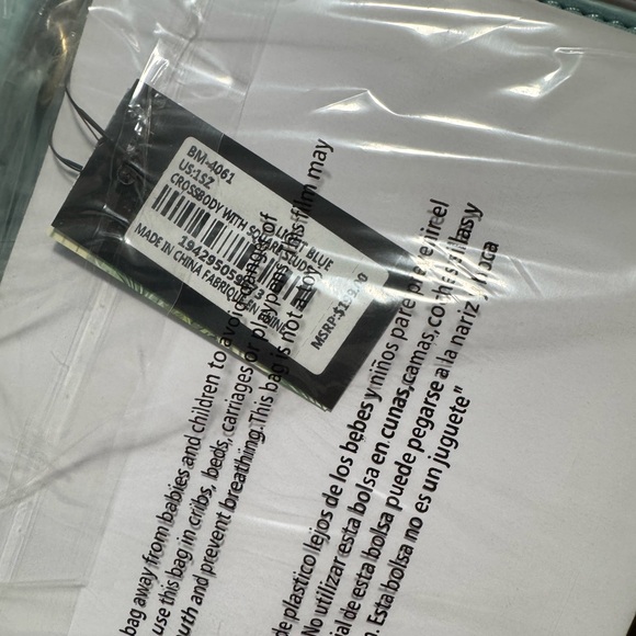 Badgley Mischka Quilted Crossbody - Picture 3 of 4